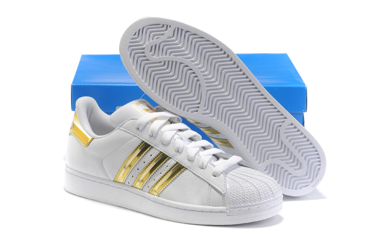 chaussures adidas pas cher